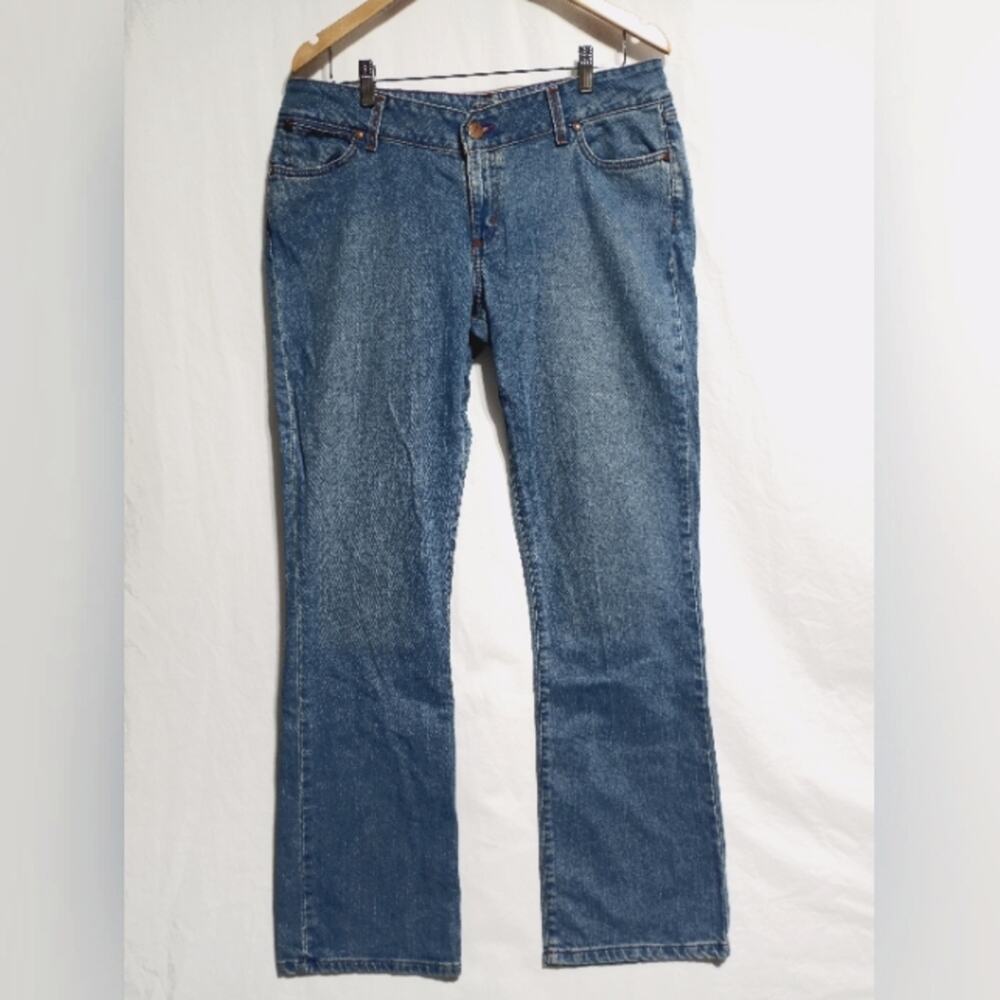 Wrangler Woman's Premium Patch Low Rise Bootcut Jeans Size 13/14 X 34"